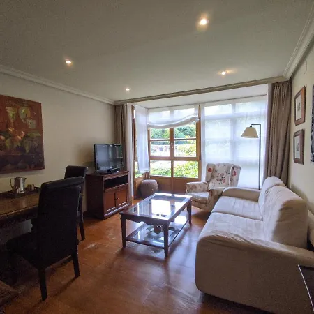 Mazuga Rural Poo De Llanes